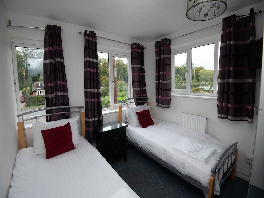 Chris's Motel 1