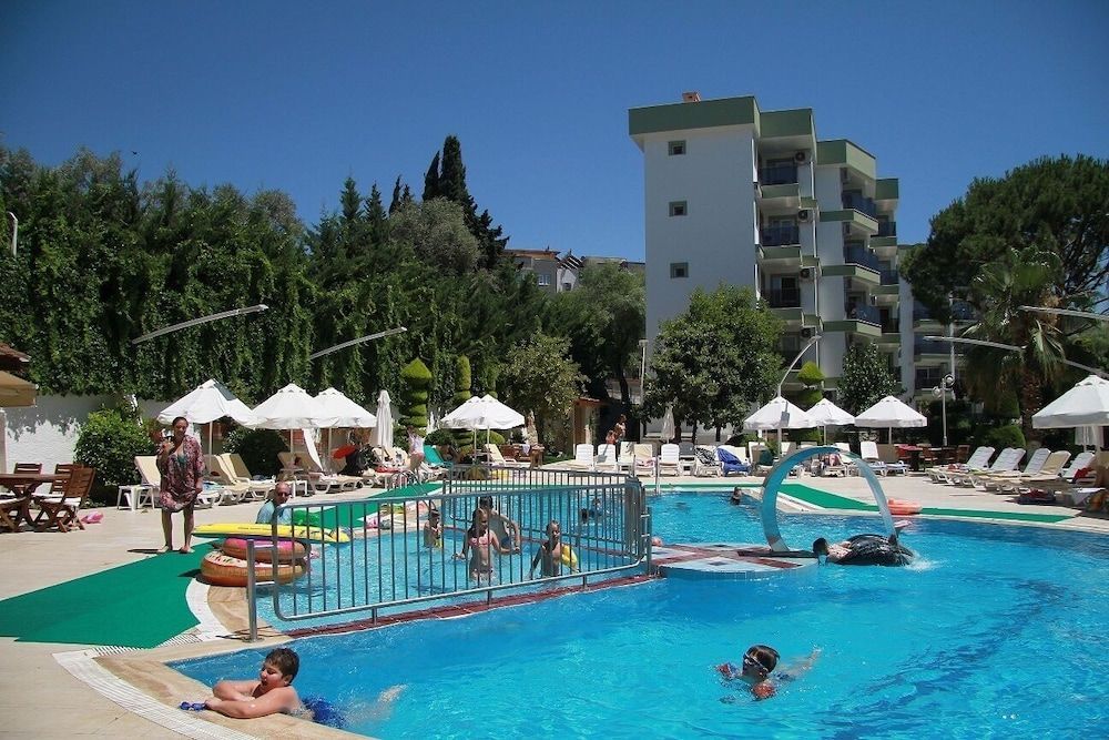 Opus Apart Hotel 2