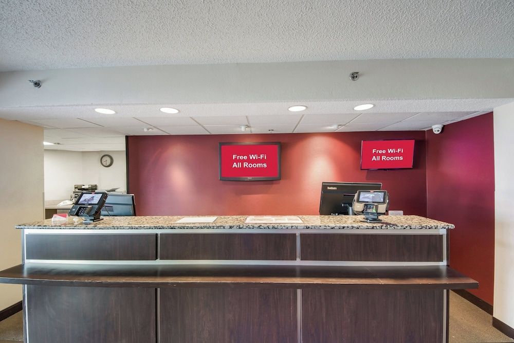 Red Roof Inn Laredo 2