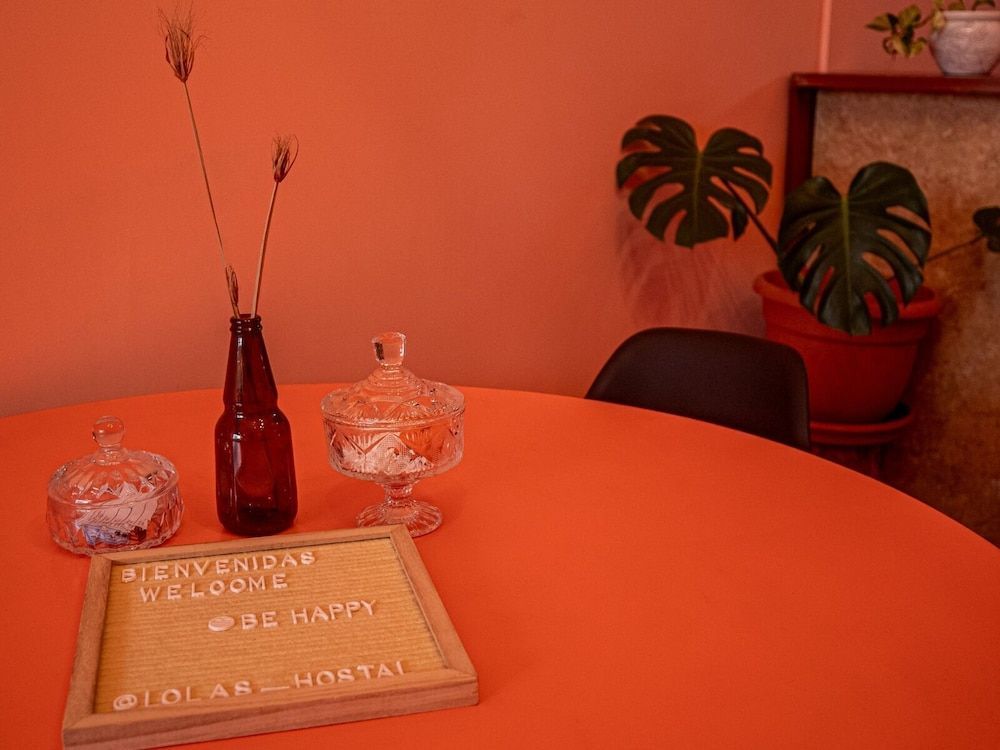 Lolas Hostal 2