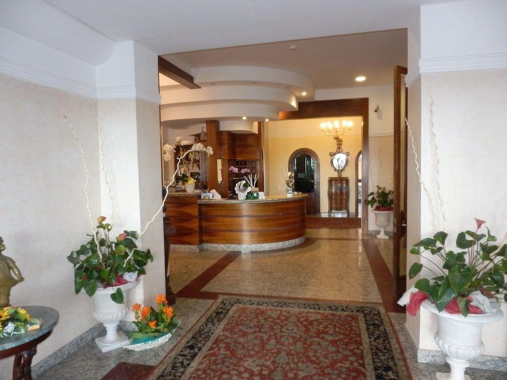 Hotel Residence Villa Jolanda 2