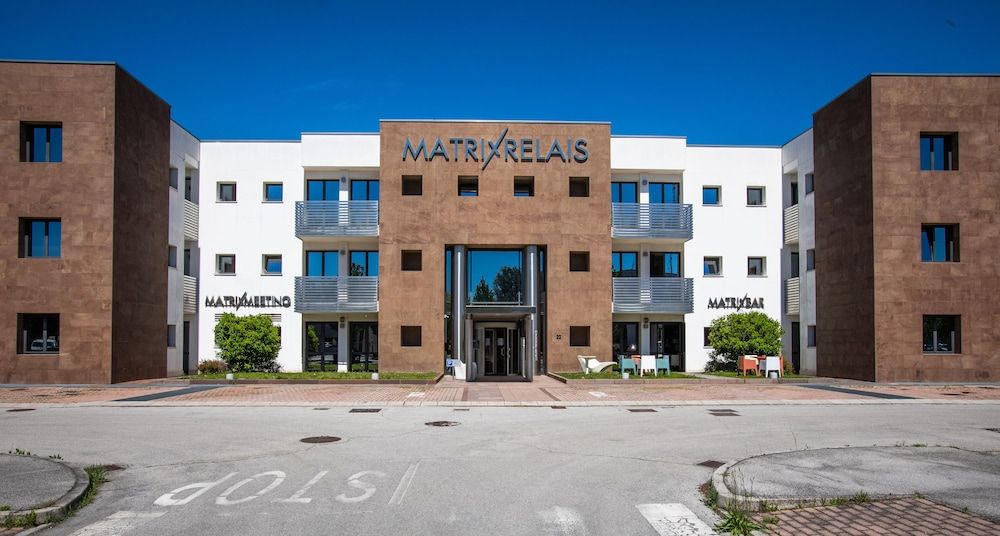 Matrix Hotel & Residence 1