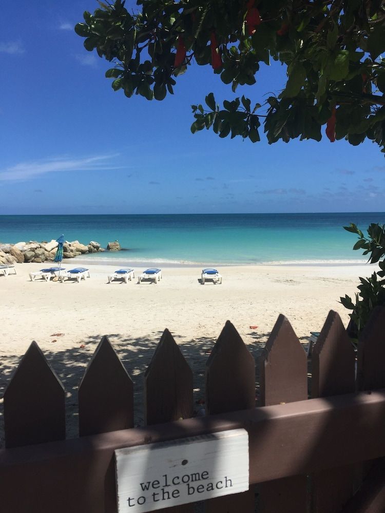 Buccaneer Beach Club 1