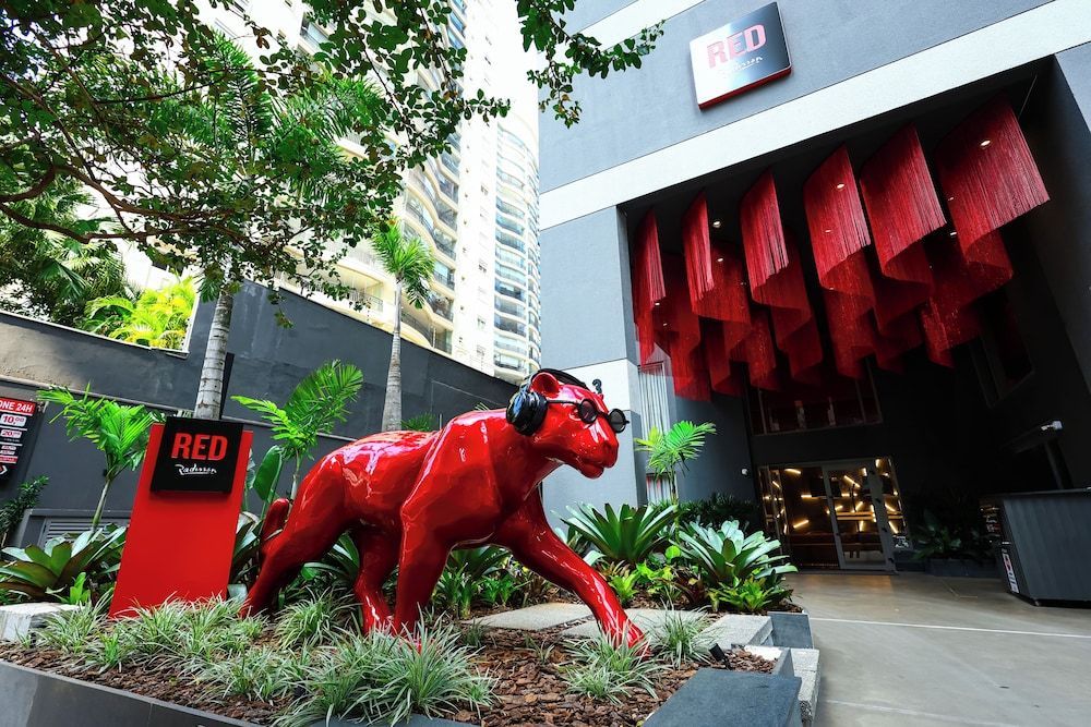 Radisson RED Ibirapuera 1