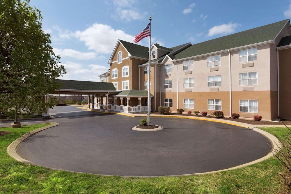Country Inn & Suites by Radisson, Nashville, TN 1