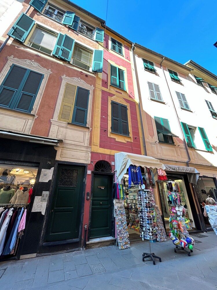 Casa Vittoria by PortofinoVacanze 1
