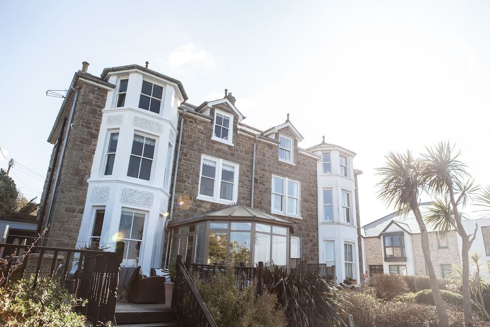 Headland House Luxury B&B 1