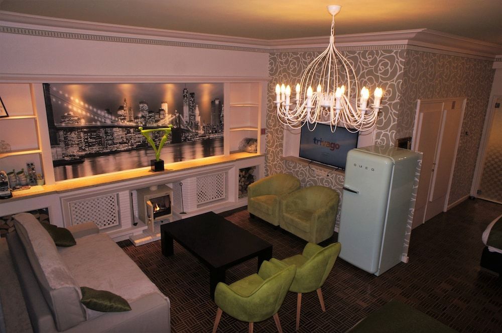 J and R Brussels City Apartment 1