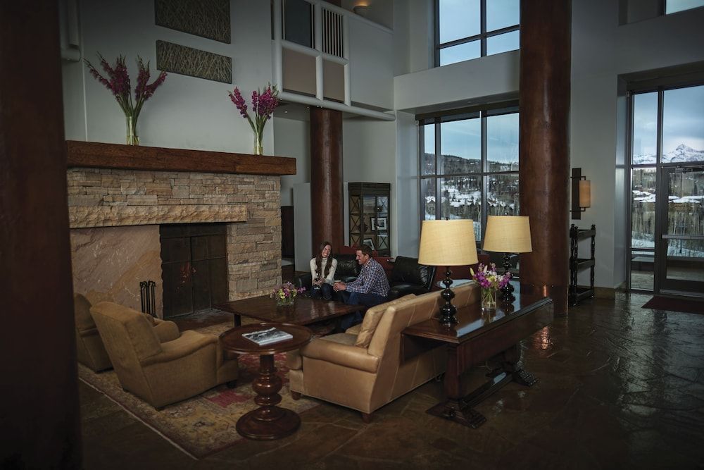 The Peaks Resort and Spa 2