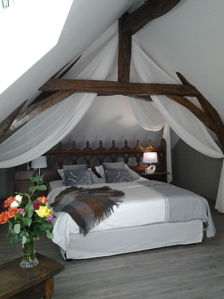 Le Manoir des Roches 2