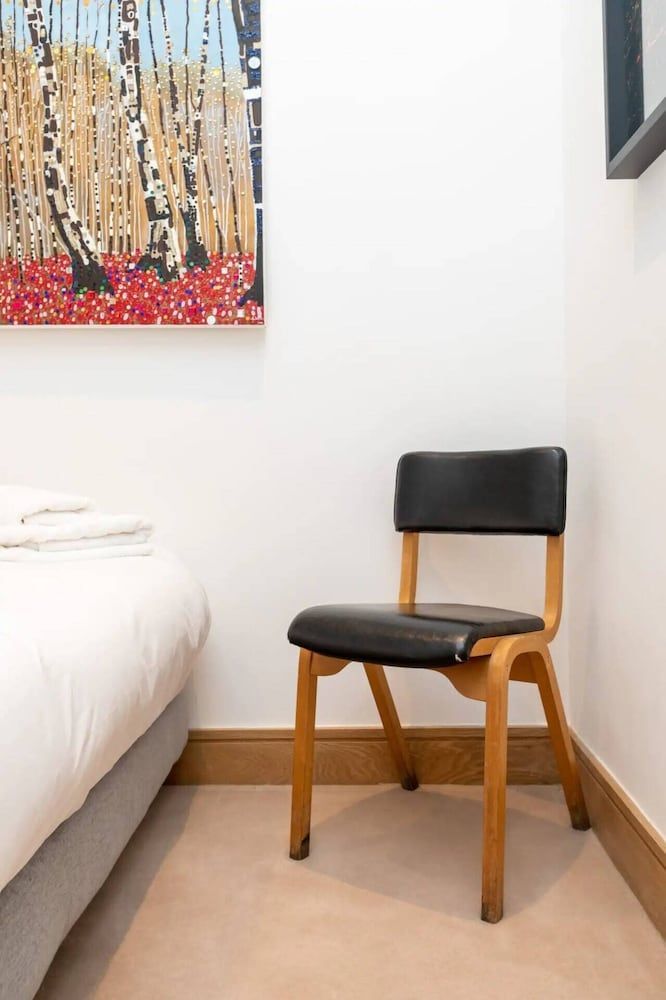 Luxurious 2 Bedroon Flat in the Heart of London 1