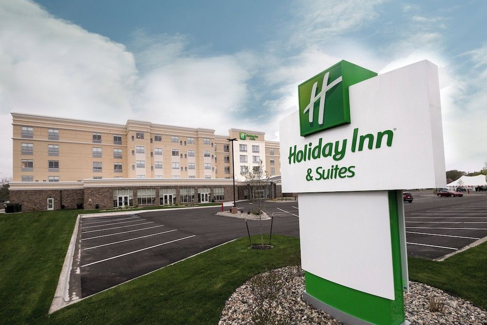 Holiday Inn & Suites MOUNT PLEASANT by IHG 1