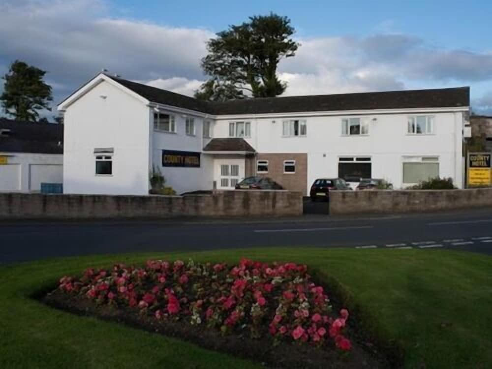 The County Hotel 1