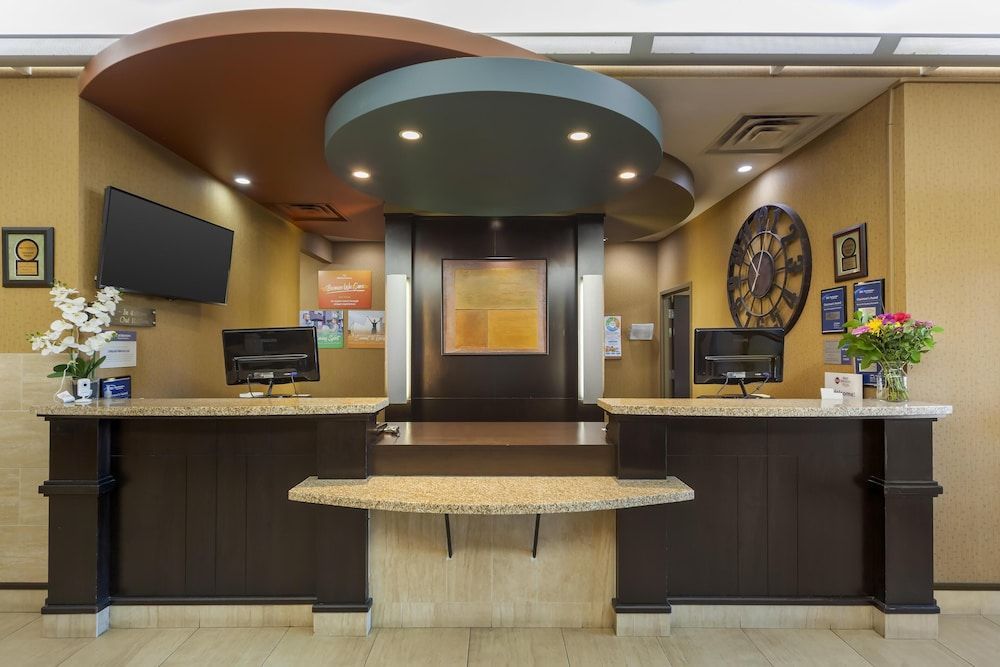 Best Western Plus Sherwood Park 2
