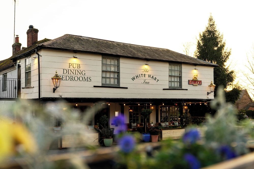 The White Hart 1