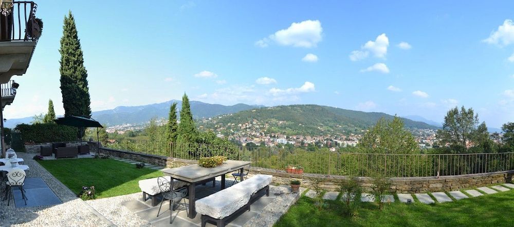 B&B Dimora Delle Donnole Bergamo Alta 1