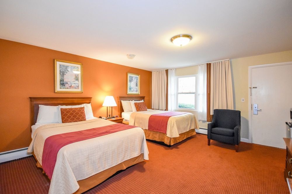 Monticello Inn Framingham 1