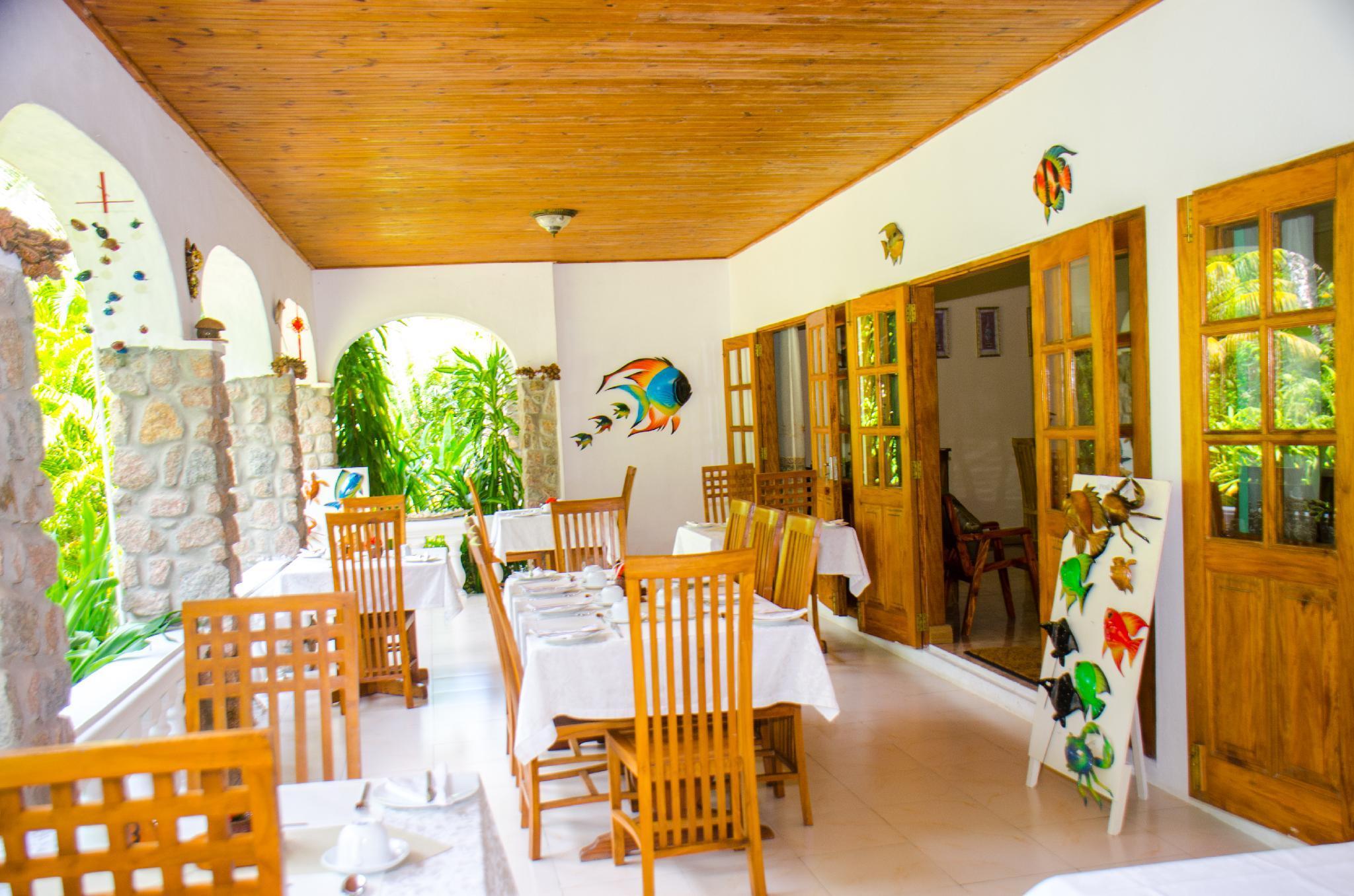 Villa Rafia 1