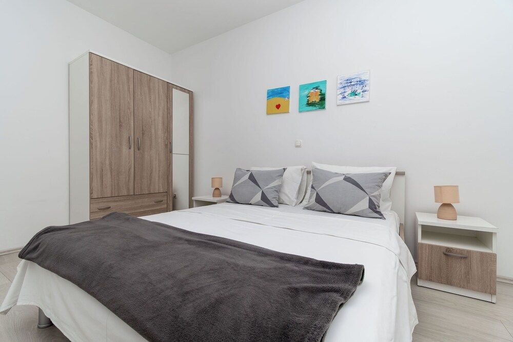 Apartments Cezar 2