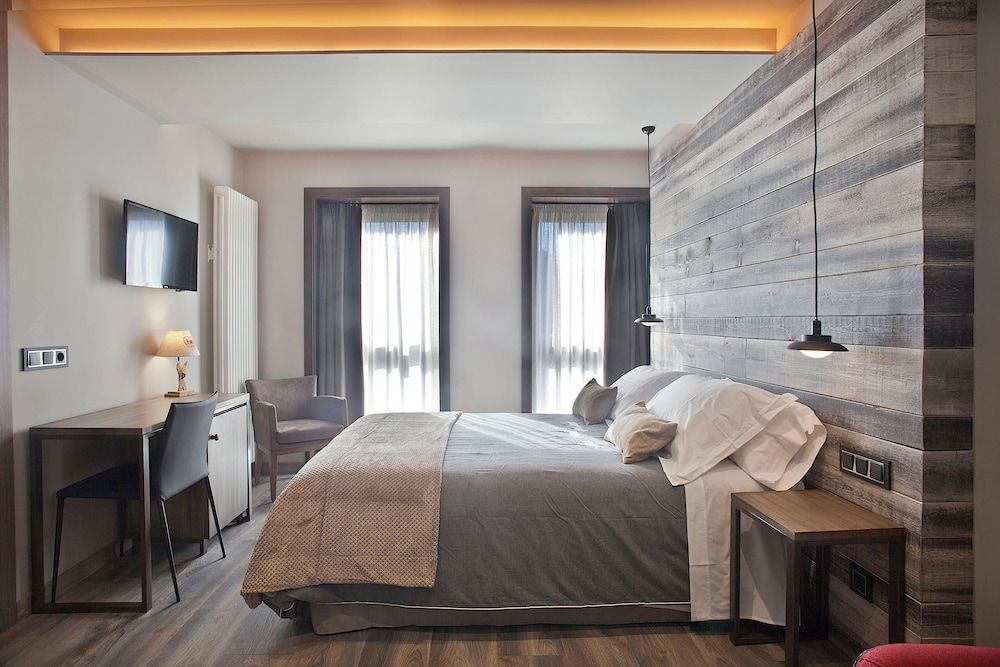 Hotel Boutique La Neu 1