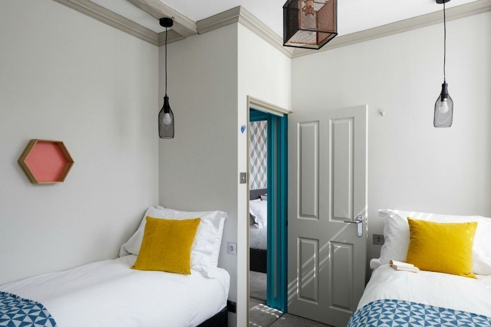 Dream Stays Bath - Beau Street Apartments 2