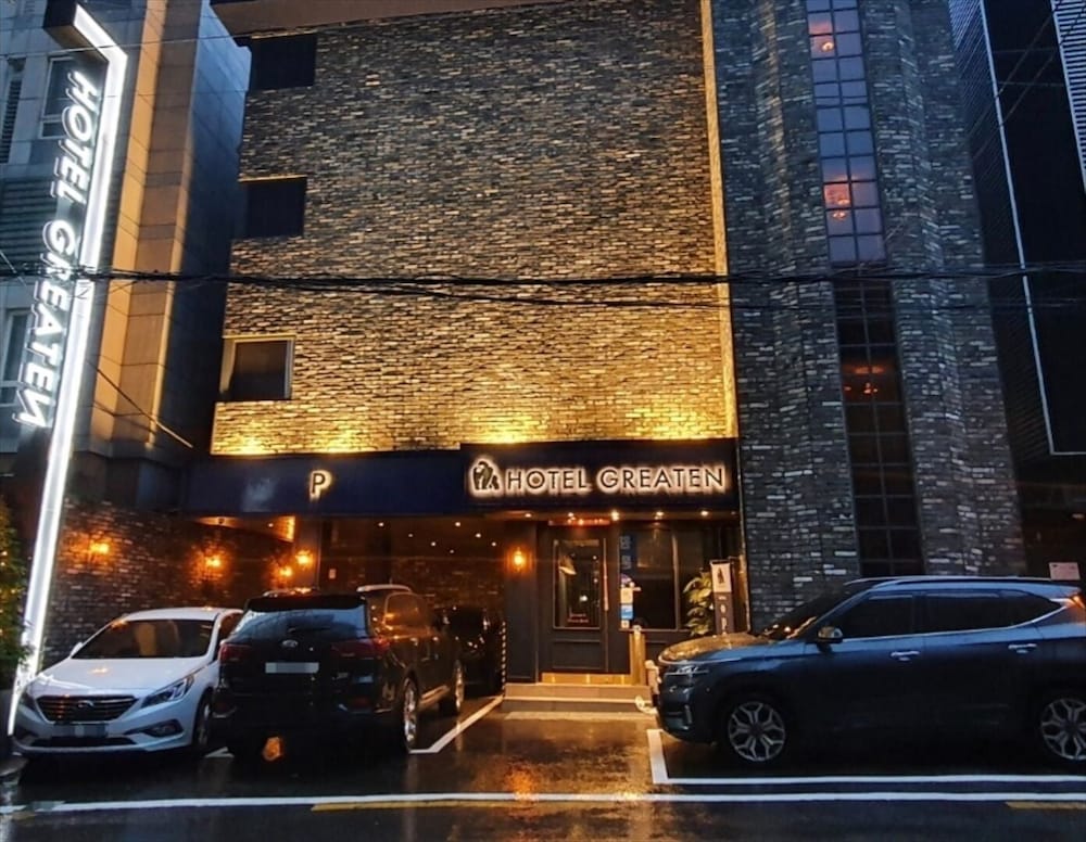 Greaten Hotel 1