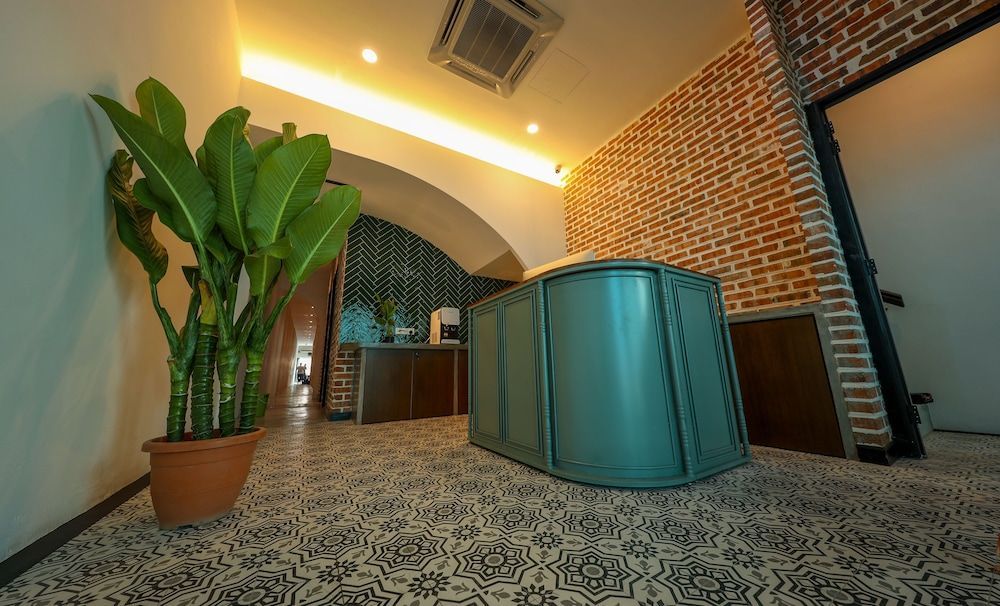 Carnarvon Suites 2