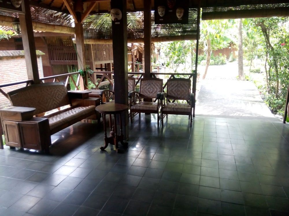 Tembi - Historical Home 2