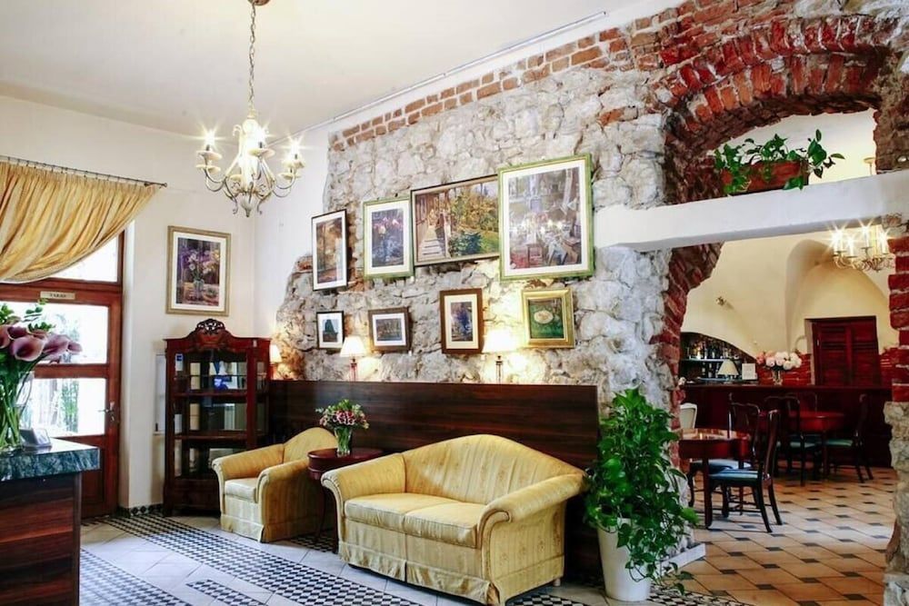 Miodosytnia Aparthotel 2