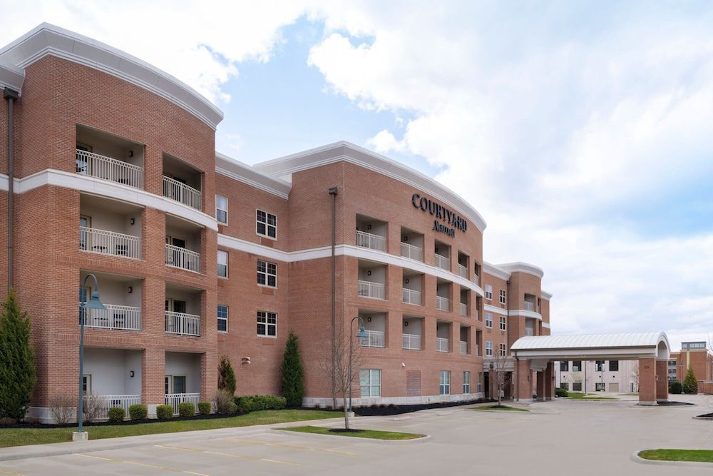 Courtyard by Marriott Columbus New Albany 1