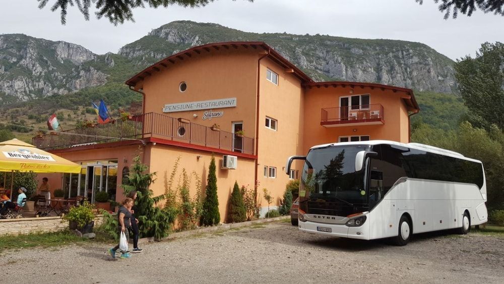 Pensiune Safrane 1