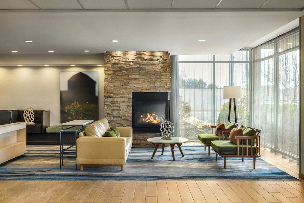 Fairfield Inn & Suites by Marriott Athens 2