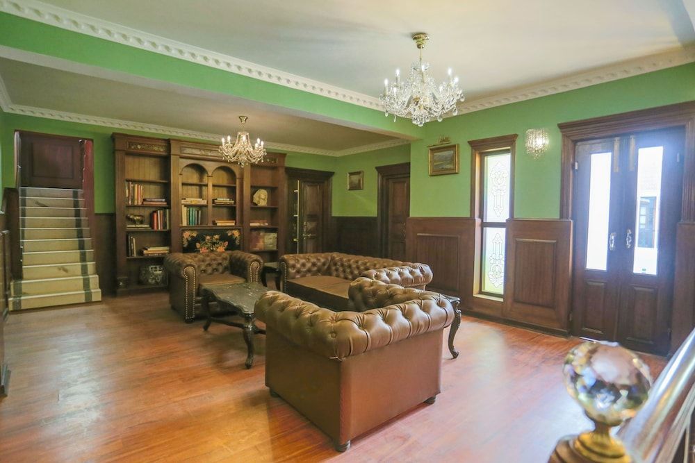 Baber Mahal Vilas - The Heritage Hotel 1