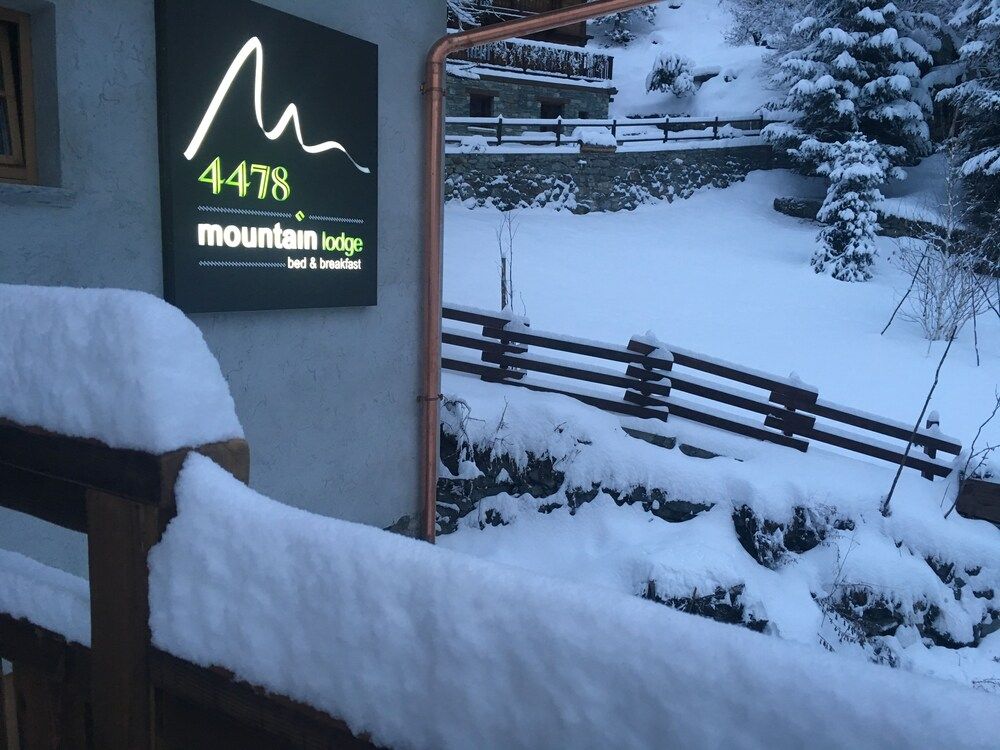 4478 Mountain Lodge 2