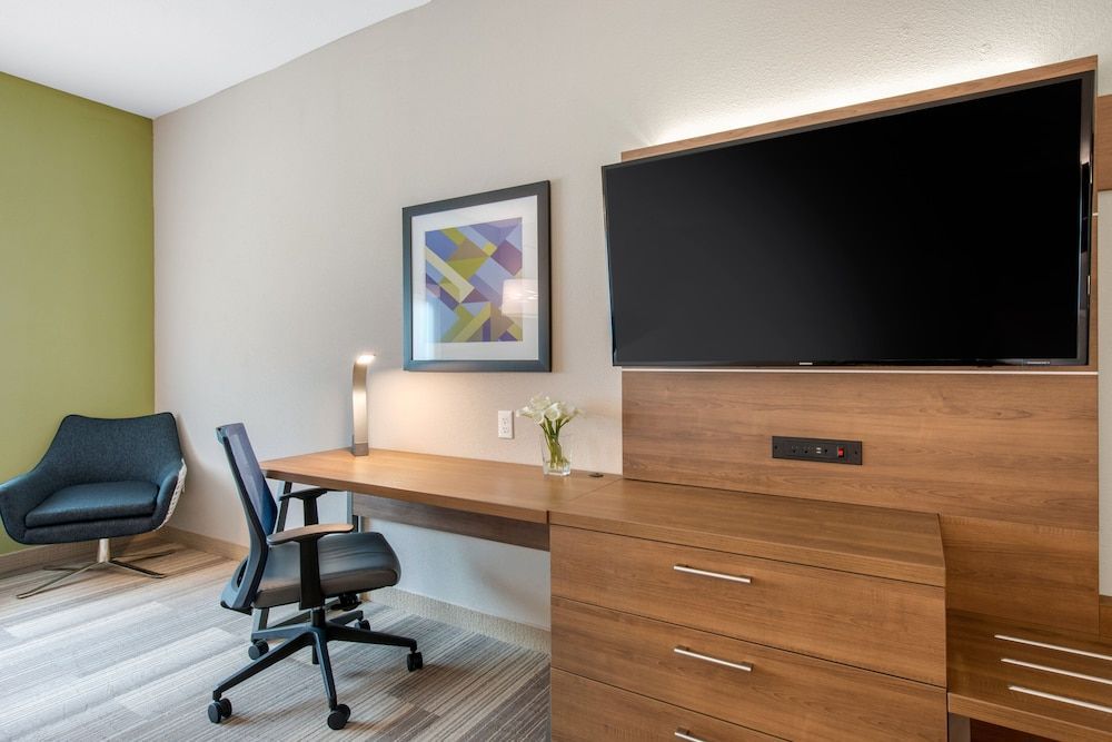Holiday Inn Express & Suites RUSKIN - SUN CITY by IHG 2