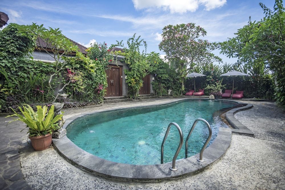 Ladera Villa Ubud 1