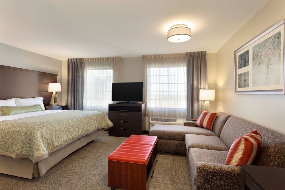 Staybridge Suites MIDLAND by IHG 2