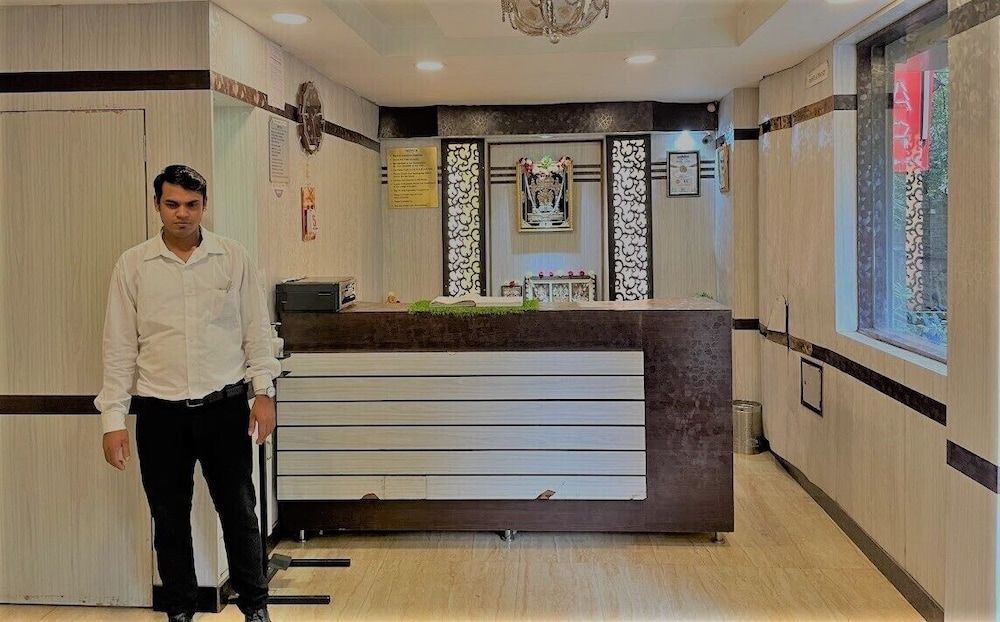 Hotel Lalitha Comfort 1
