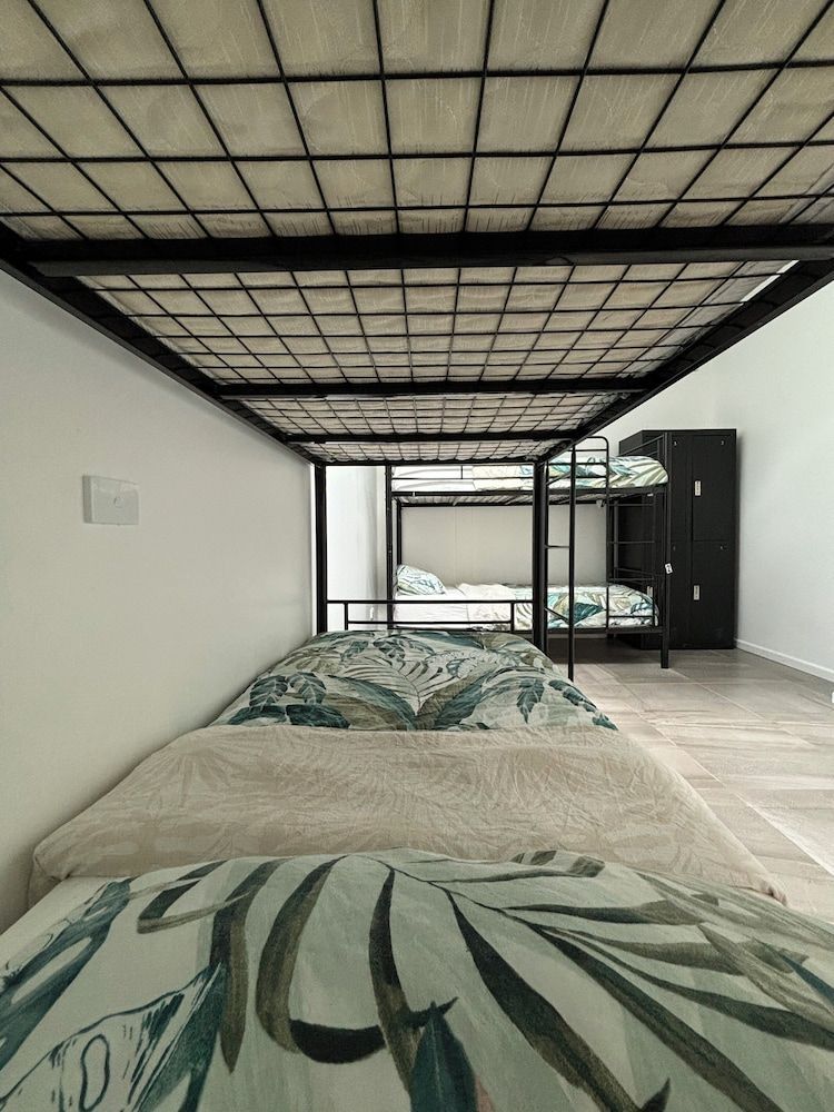 St Kilda Accommodation 1