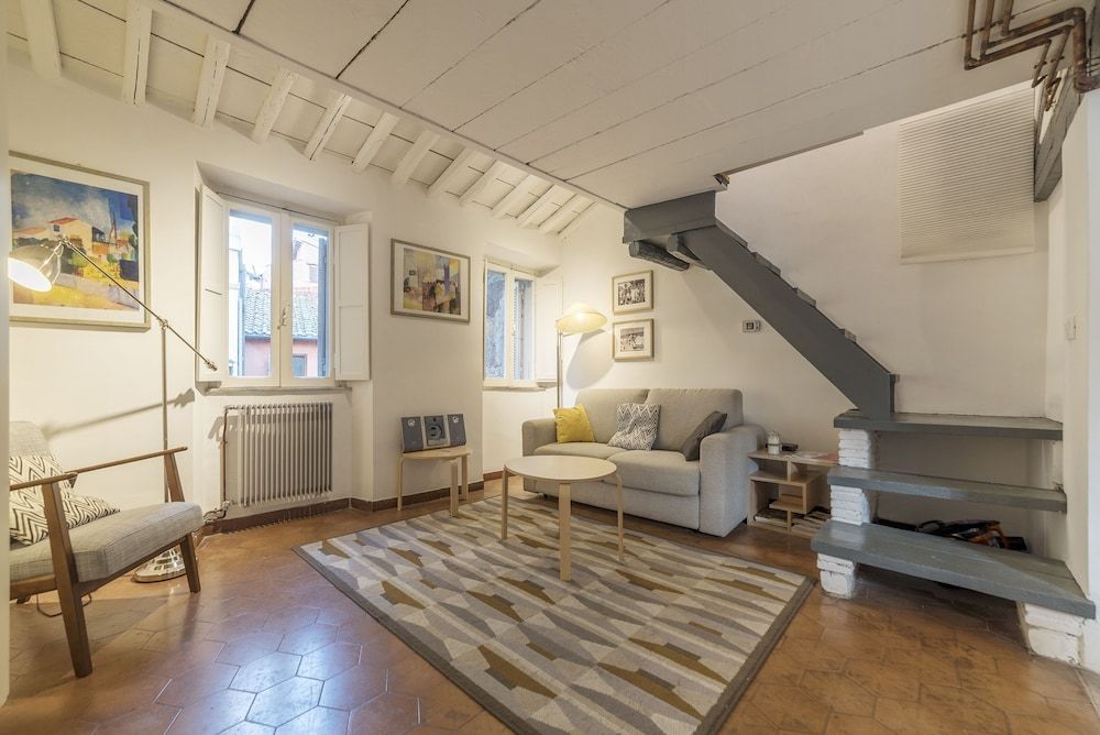GuestHost - Charming Loft Navona 1