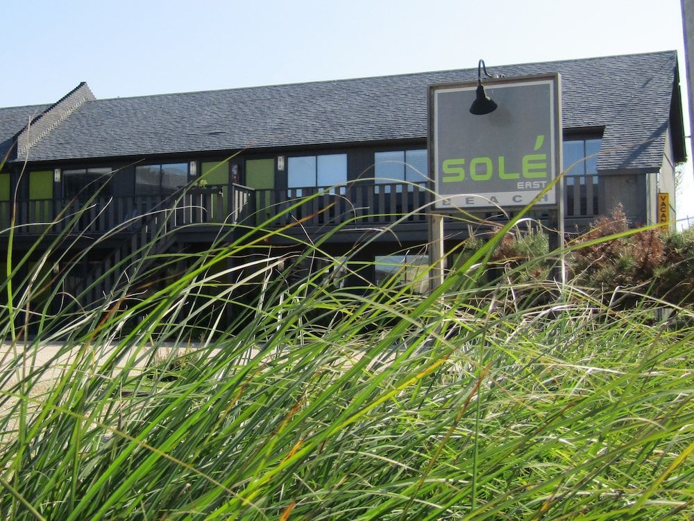 Solé Beach 1