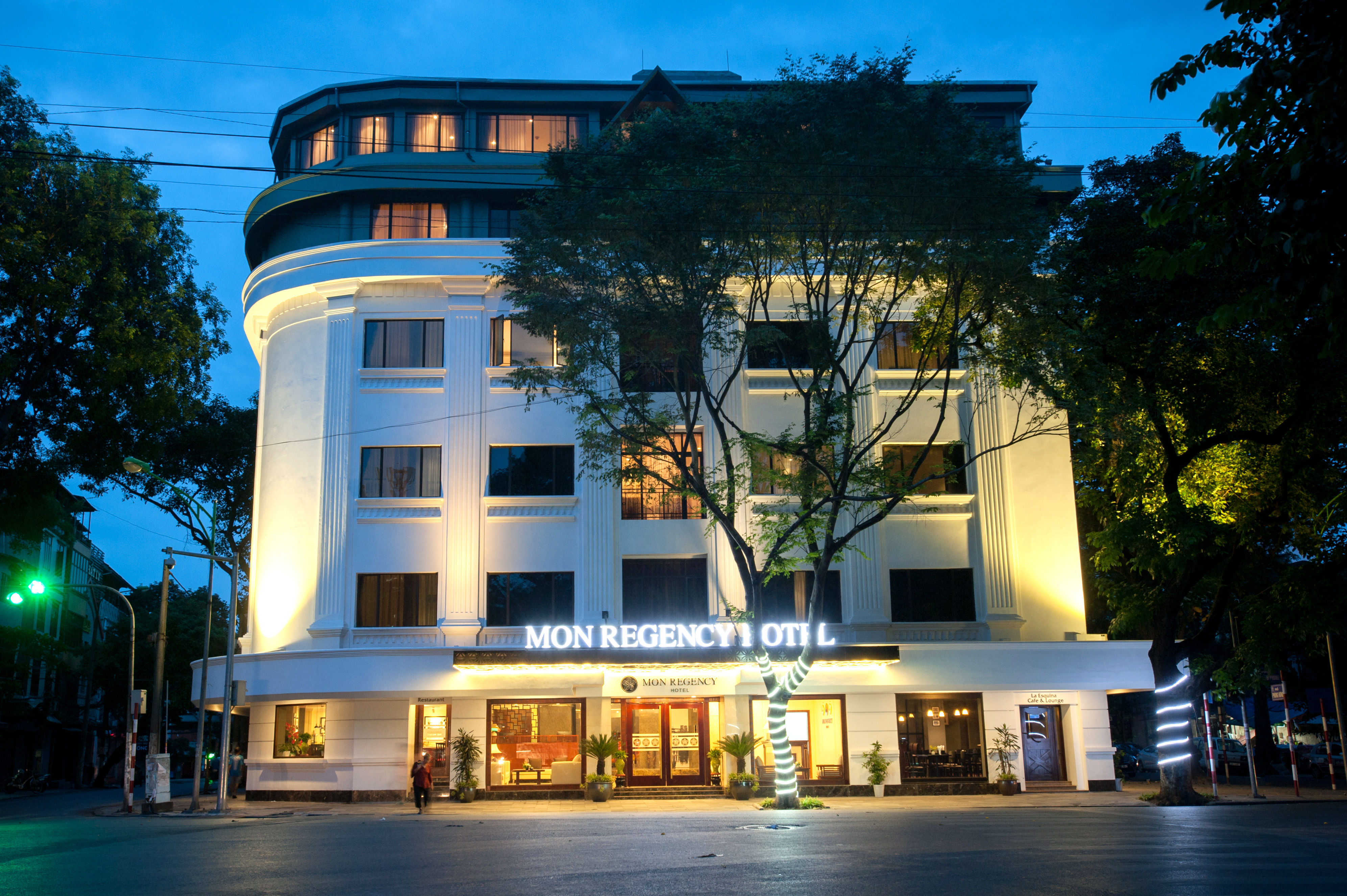 La Passion Classic Hotel 2
