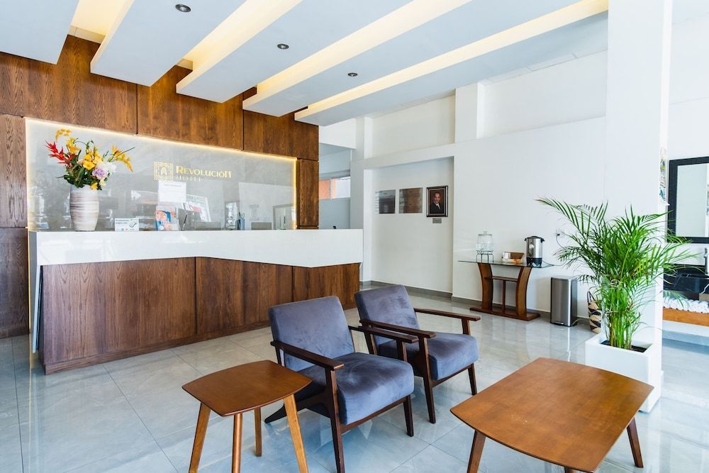 Hotel Revolución 1