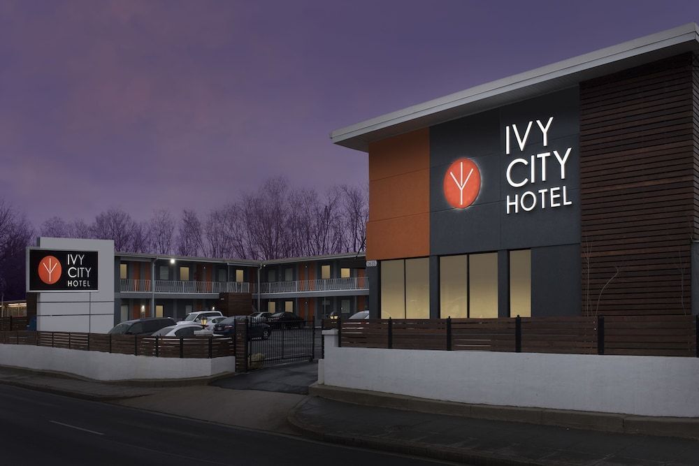 Ivy City Hotel 1