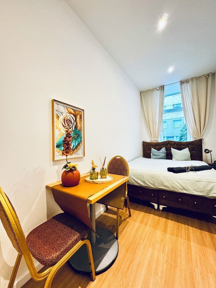 Cozy Apartment Near Matzleinsdorfer 2