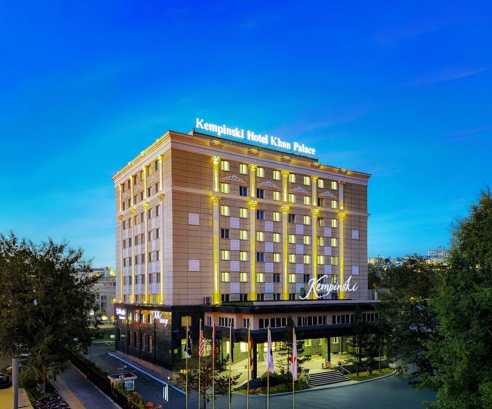 Kempinski Hotel Khan Palace 1