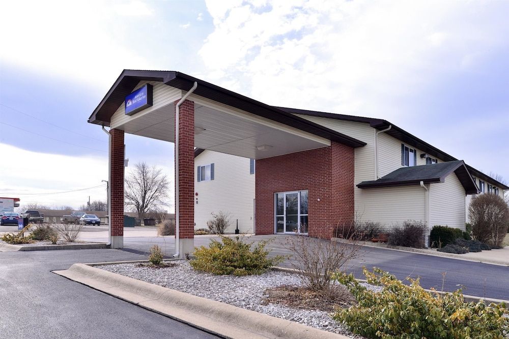 Americas Best Value Inn - Seymour 1