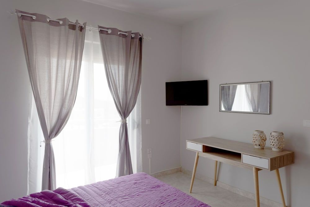 Rhodes Paulsia Cosy Apartments 2