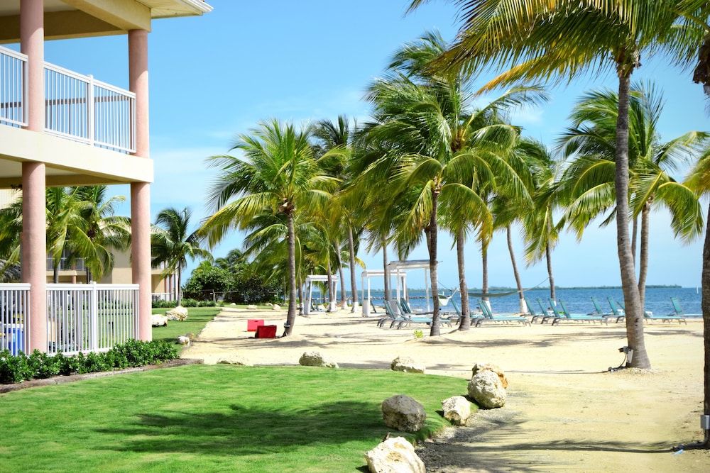 Holiday Inn Resort GRAND CAYMAN by IHG 1