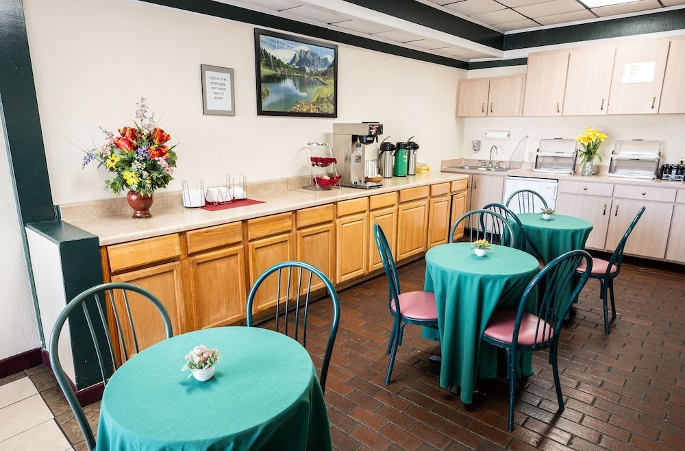 Select Inn Murfreesboro 1